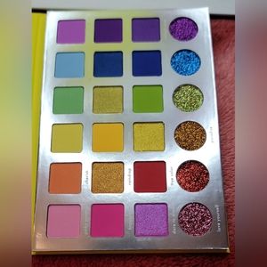 Kara Beauty Kara Duo Across The Rainbow Glitter Eyeshadow Palette 24 Shades